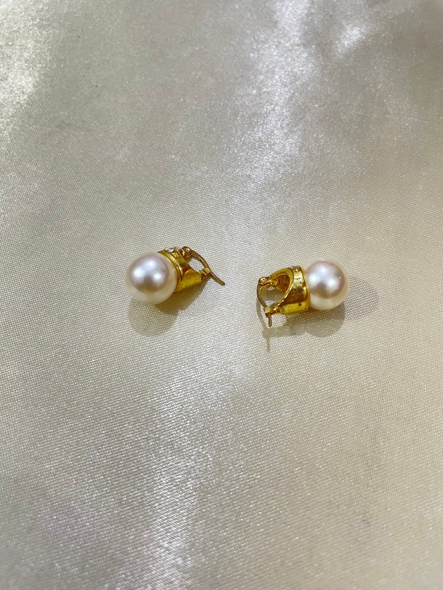 white silver Double sided ear studs