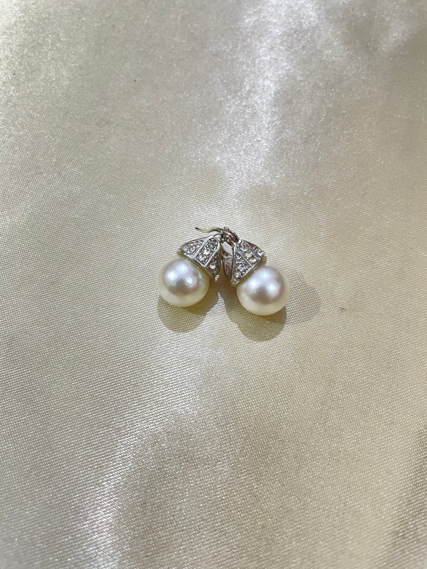 white silver Double sided ear studs